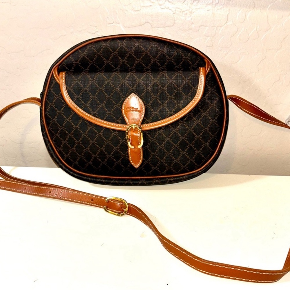 Final week before donating Longchamp canvas/leather crossbody EUC!